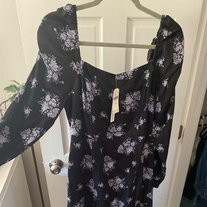 Maeve Hedy Ruffled Midi dress - black with lavender florals